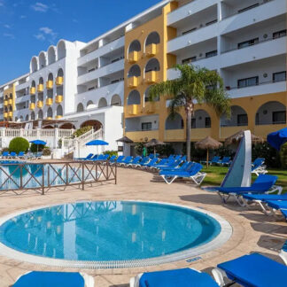 4* Algarve Holiday with Hotel Stay, Pool Access & Return Flights | Wowcher