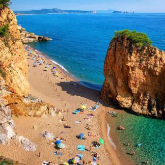 4* Costa Dorada, Spain Holiday with Hotel Stay, Pool Access & Return Flights | Wowcher