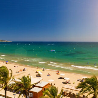Salou, Costa Dorada: Spain Beach Holiday with Hotel Stay, Outdoor Pool & Return Flights | Wowcher